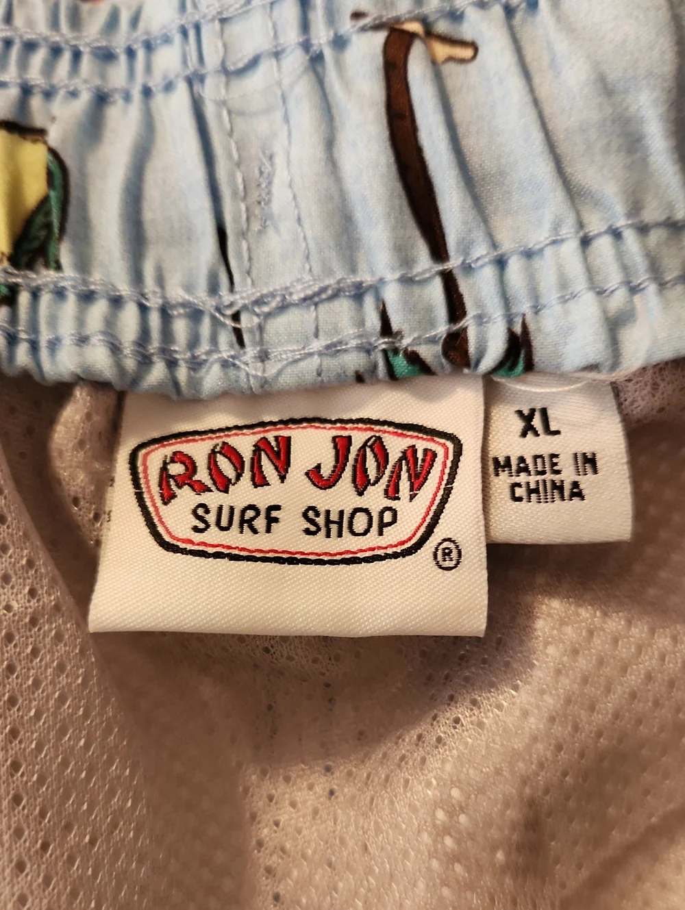 Ron Jon Surf Shop Avocado Dreamin Swim Trunks Size XL NWT